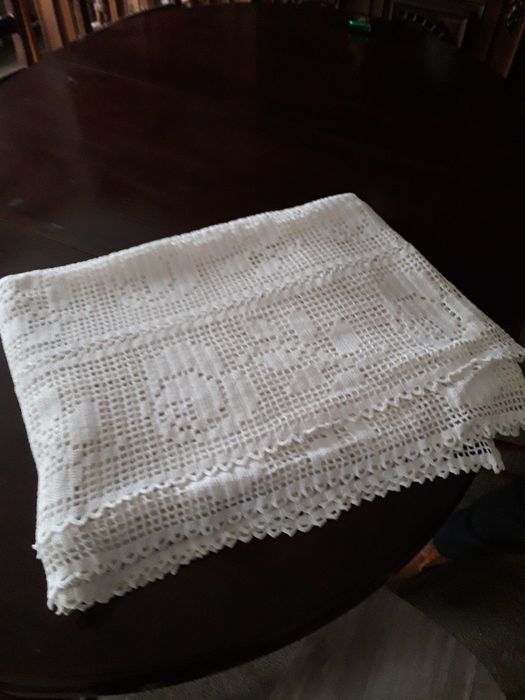 Colcha de cama em crochet nova(LER ANUNCIO)
