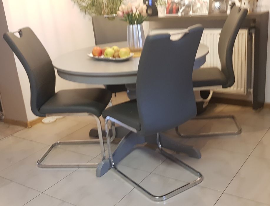 Krzesła 4x ekoskóra na płozach chrom bardzo wygodne 1/2 ceny tanio