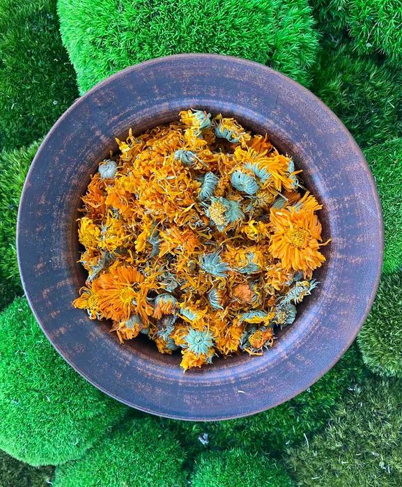 цвіт календули ,календула сушеная ,нагідки,цветки календулы