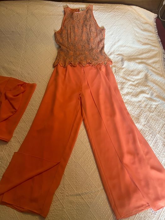 Conjunto salmão como novo