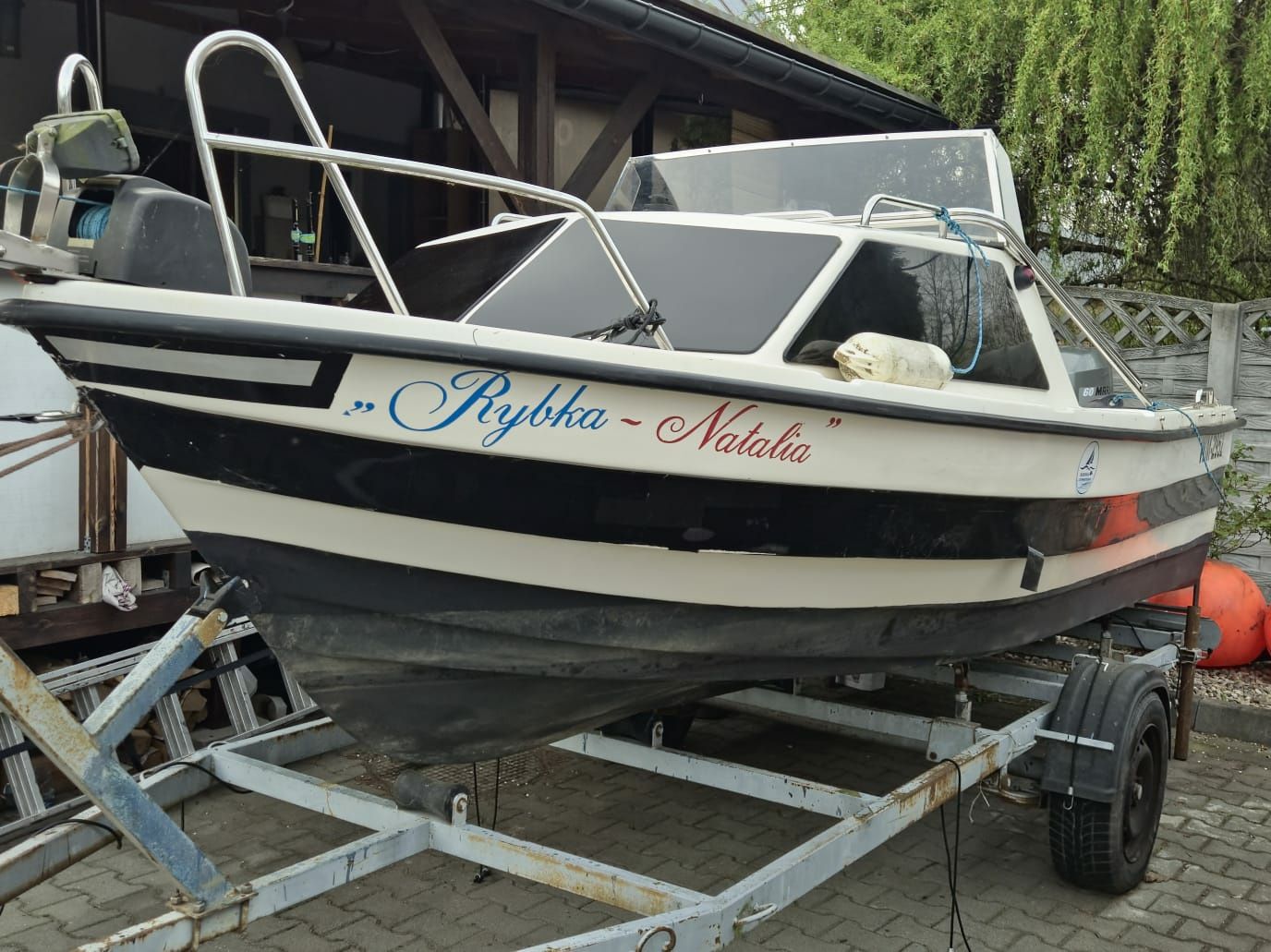Łódka kabinowa Nureko 500