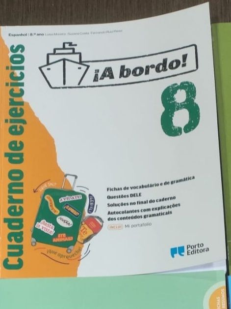 Caderno atividades Espanhol 8°ano