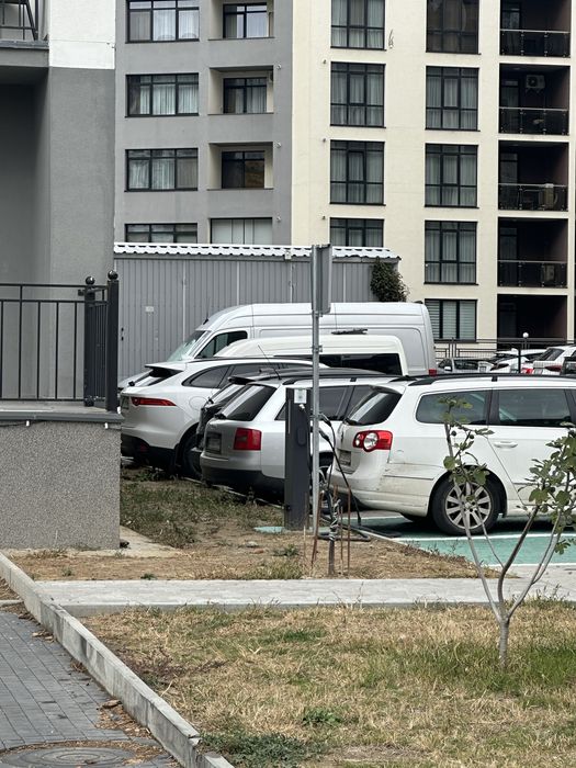 Продаж 1к квартири з видом на парк