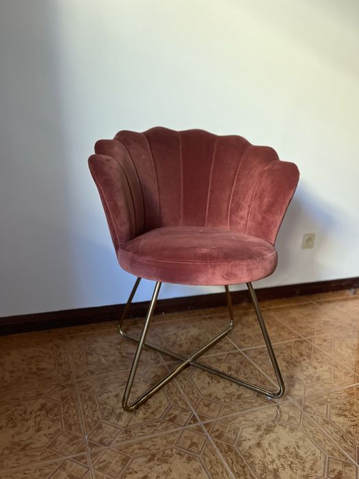 Poltrona Rosa Velho