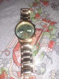 Продам кварцевые часы б.у Фирмы RITAL без стекла