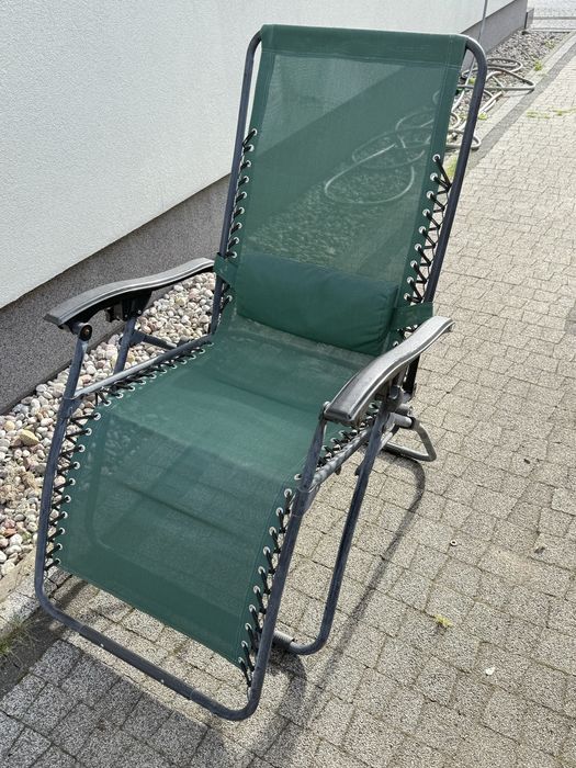 Lezak ogrodowy lezanka