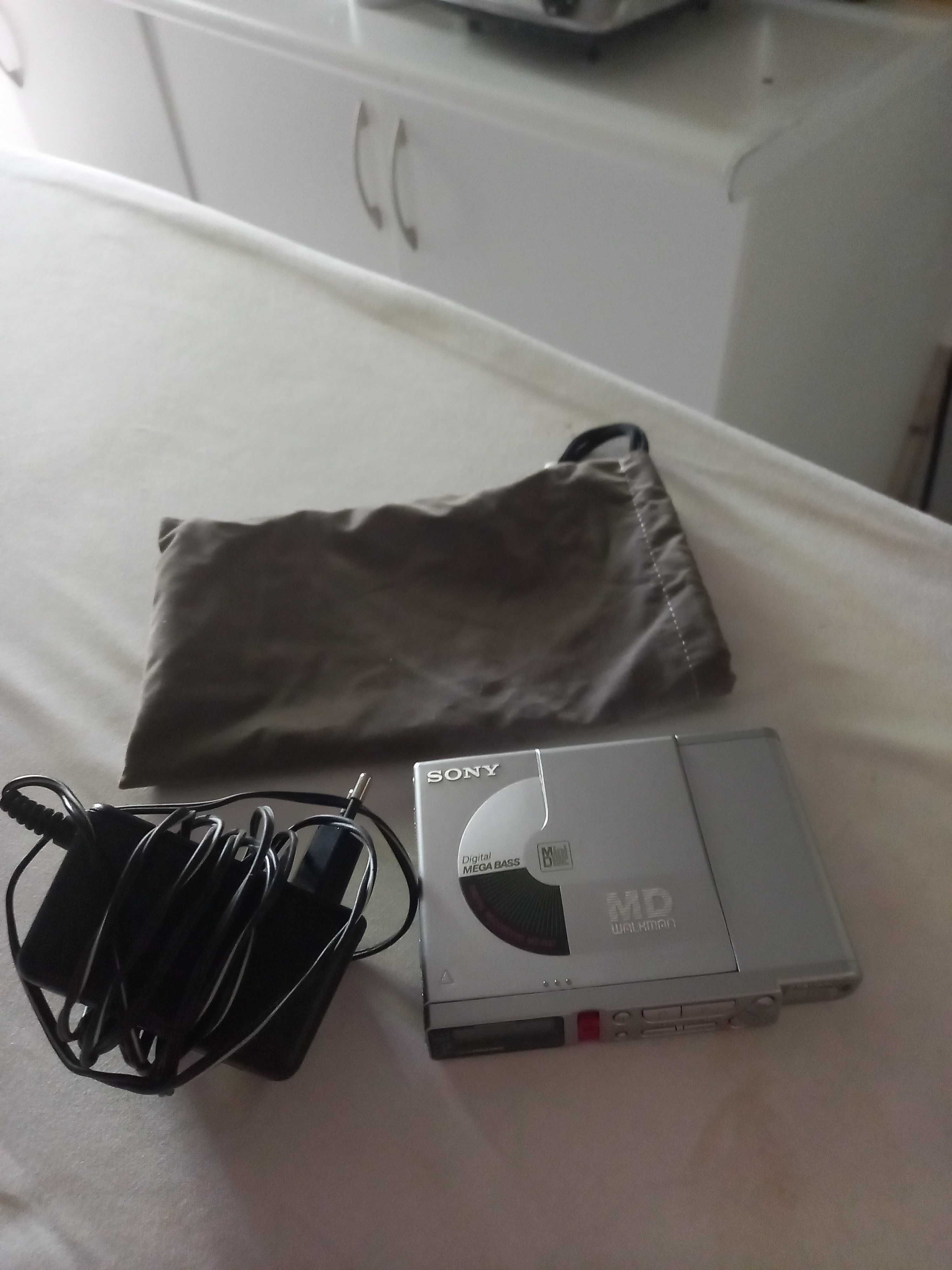 Mini Disc Walkman