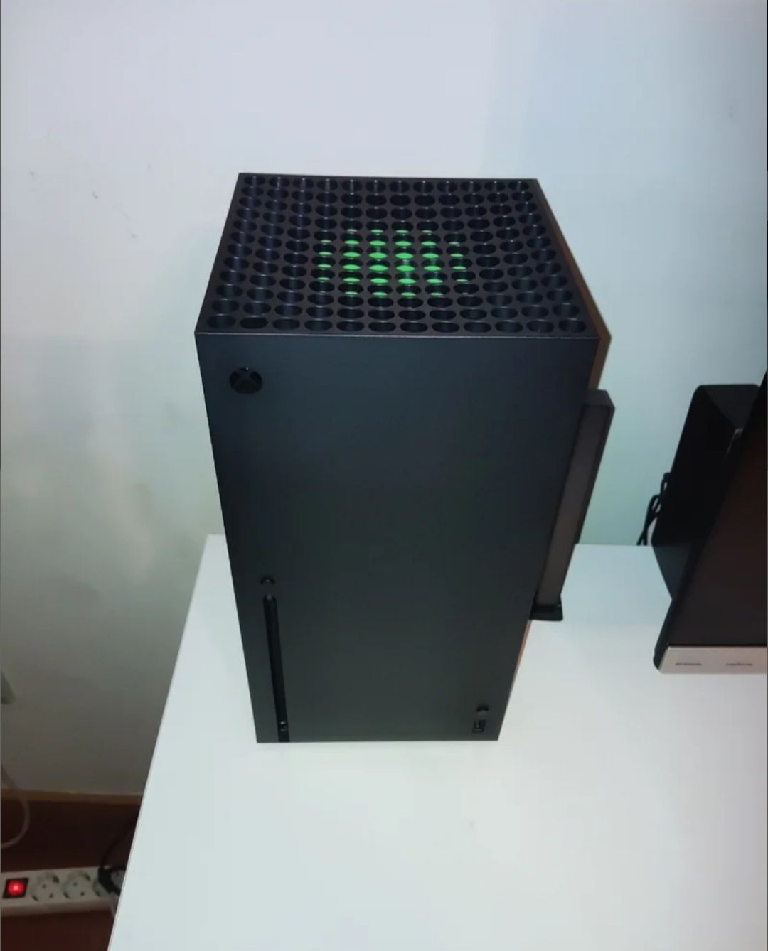 Xbox series x (Diablo 4)