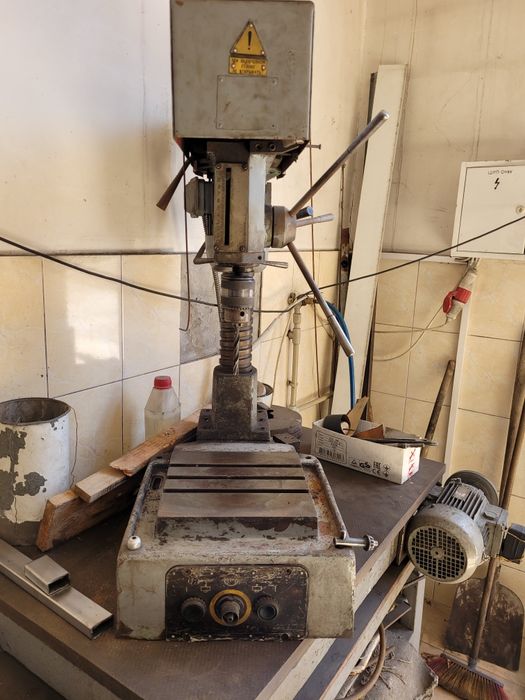 Продам сверильный станок, эксплотировался в одних руках.