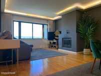 APT T2 piso elevado, vistas desafogadas, ótimas áreas, suíte, lugar de