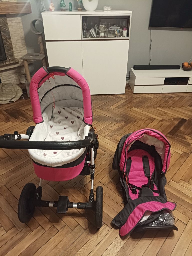 Sprzedam wózek 3 w 1
