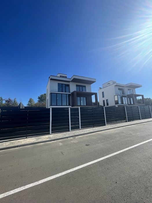 Дом Лесники