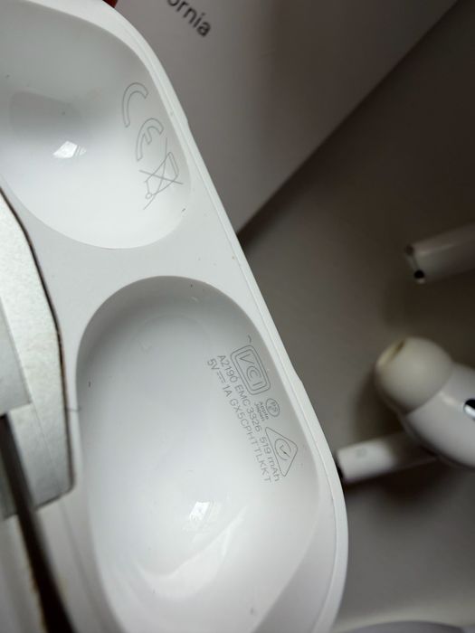 AirPods Pro 1 A2084, A2083