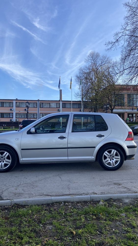 Volkswagen Golf 4