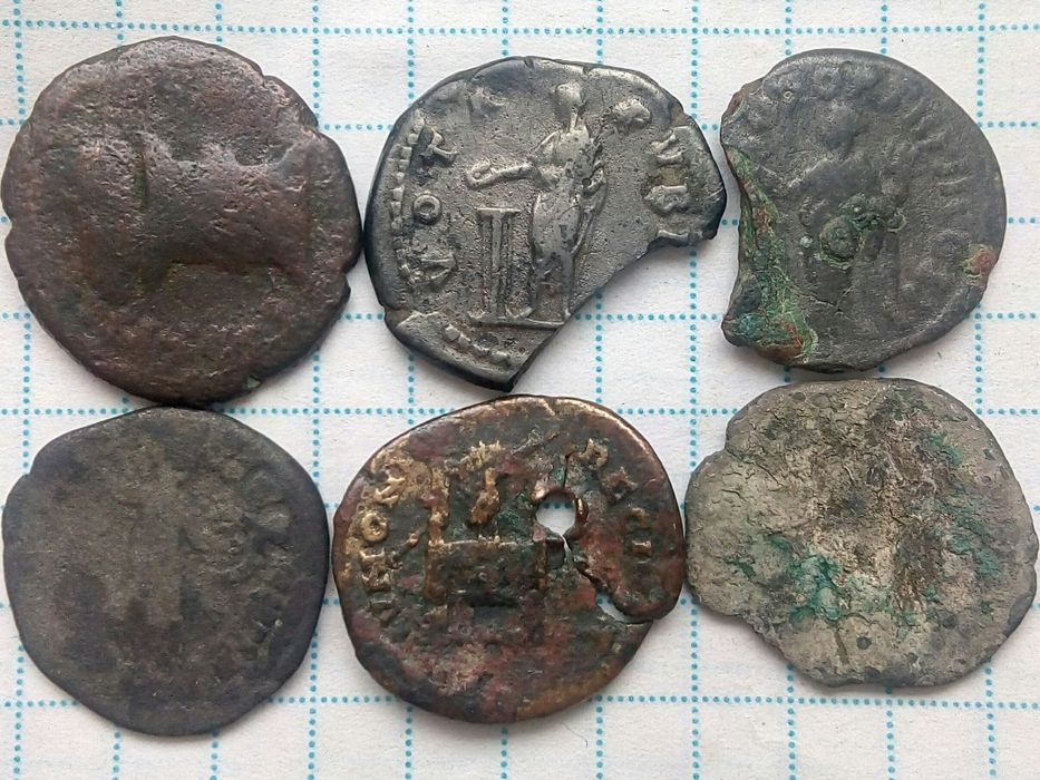 Денарії римські:срібло,лімес:Адріан,Траян,Комод,Пій та ін.Чудовий стан