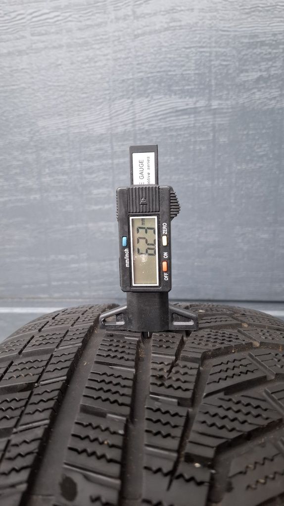 Hankook 225/55 R17 Winter Icept Evo 2