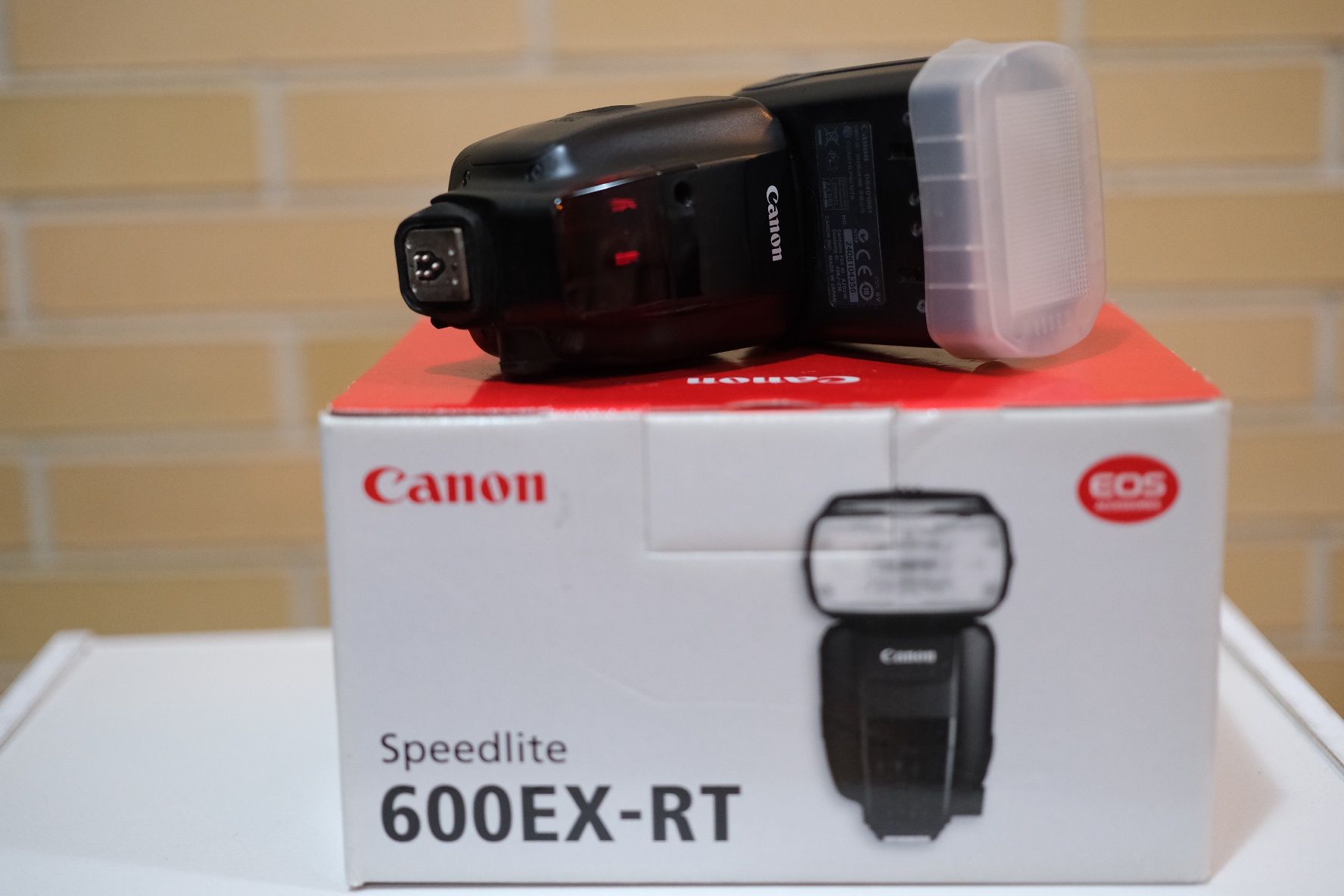 Flash Canon 600 EX-RT + Difusor