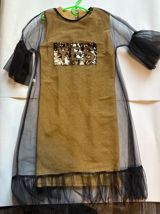 Святкова дитяча сукня