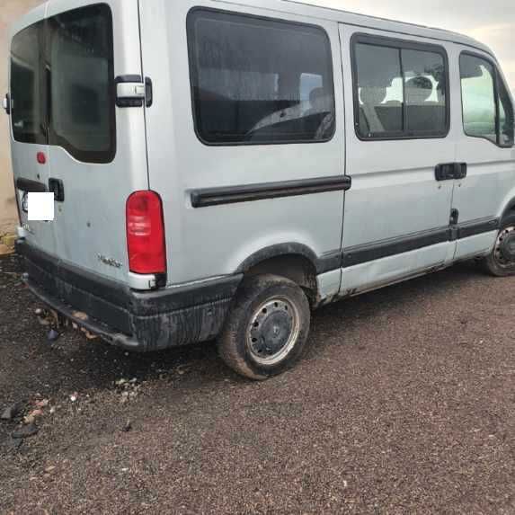 Renault Master drzwi kompletne kolor srebrny kod lakieru TEB64