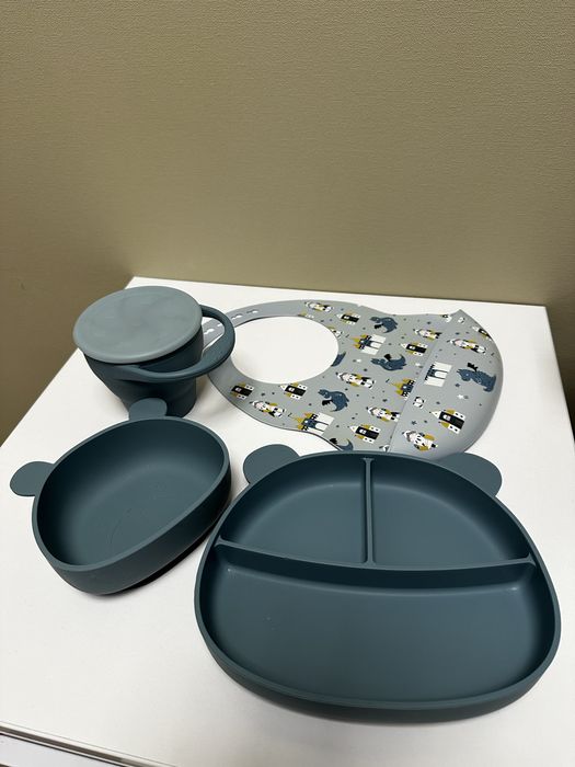 Продам набір силіконового посуду