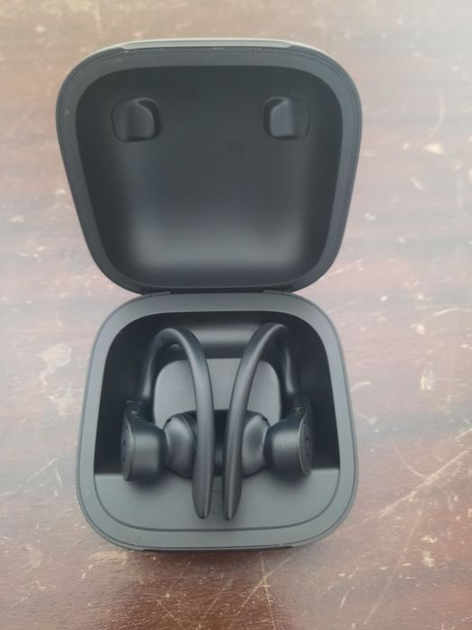 Powerbeats  Pro.