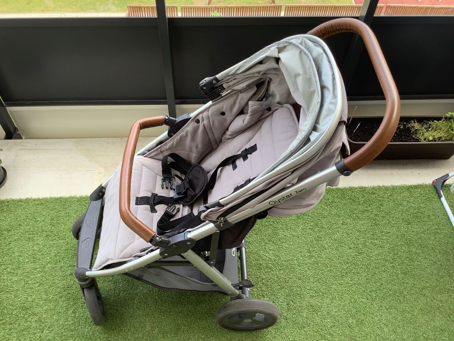 Wózek spacerowy Oyster Zero + folia przeciwdeszczowa – dobry stan