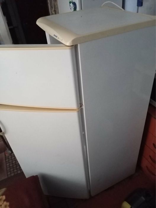 Холодильник Snaige