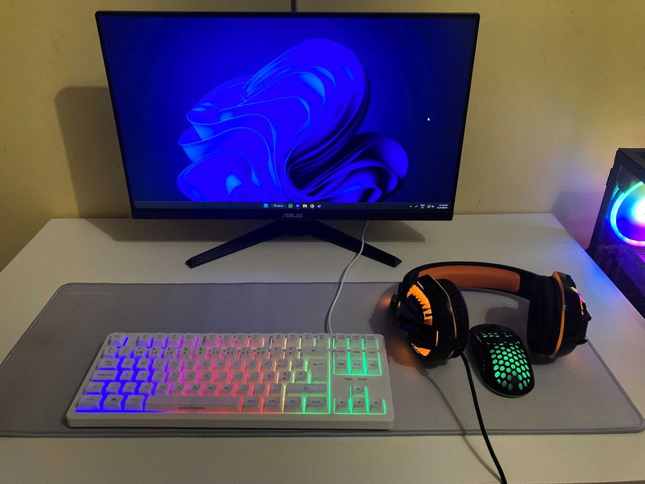 PC Gaming Ryzen 5 8400F + RX 9060 | 32GB | 1TB NVMe | Setup Completo