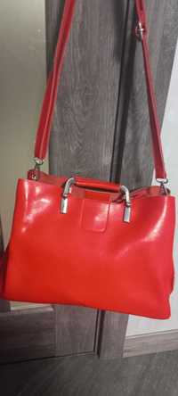 Жіноча сумка червоного крльору