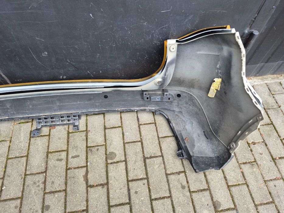 Suzuki Vitara II 2015- Zderzak PDC tył tylny oryginalny