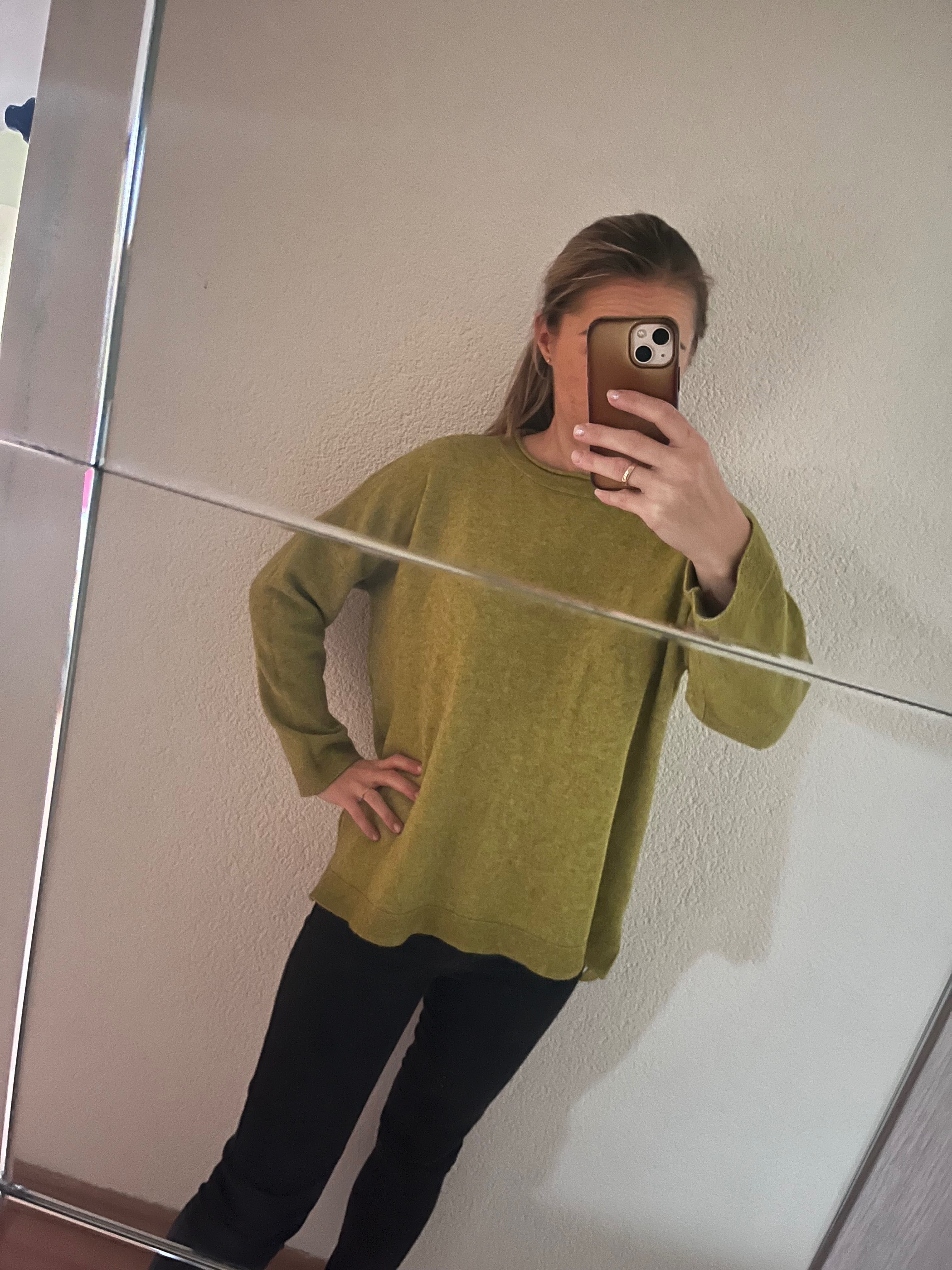 Sweter damski zielony N.Everyday rozmiar S/M Wiskoza modal angora