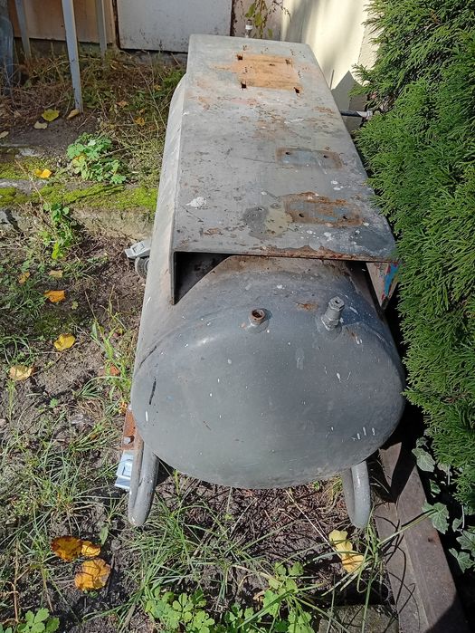 Sprzedam zbiornik do kompresora 350l.