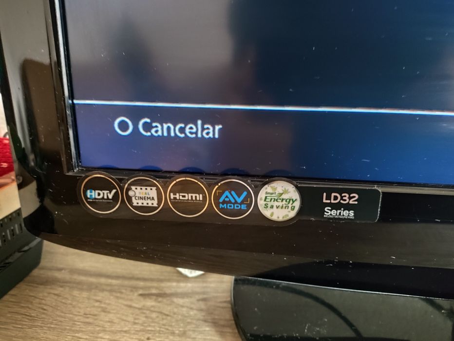 TV LCD HD 26 Polegadas 66 cm