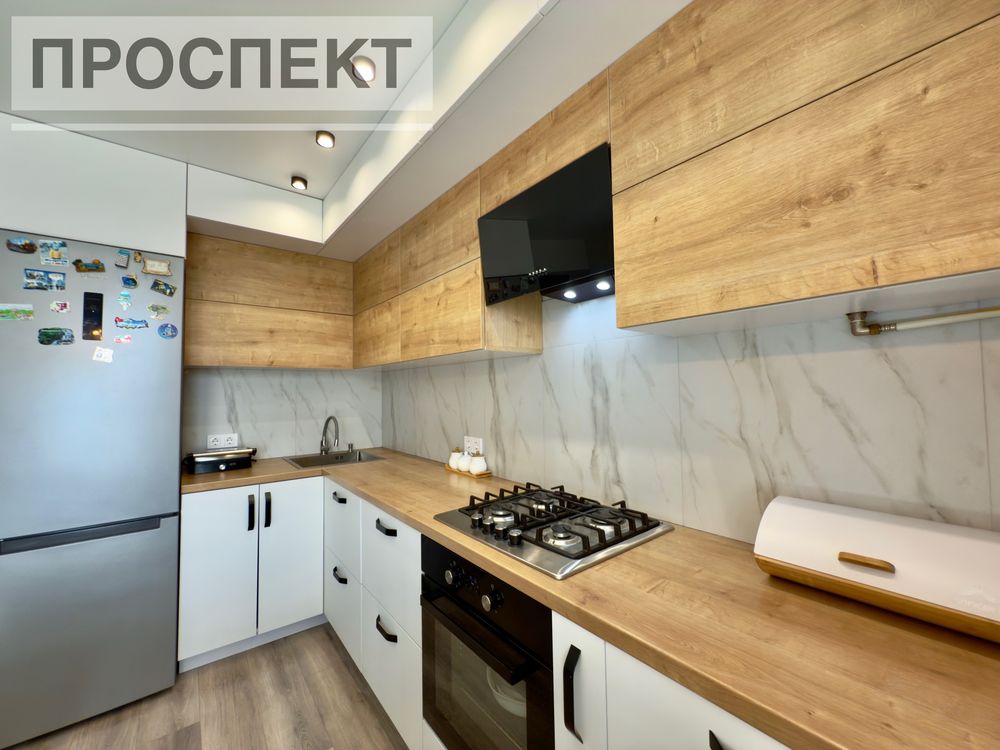 Продам 2-х кімн.квартиру пр-т Лушпи 5. ЖК « Єспланада». Автономка
