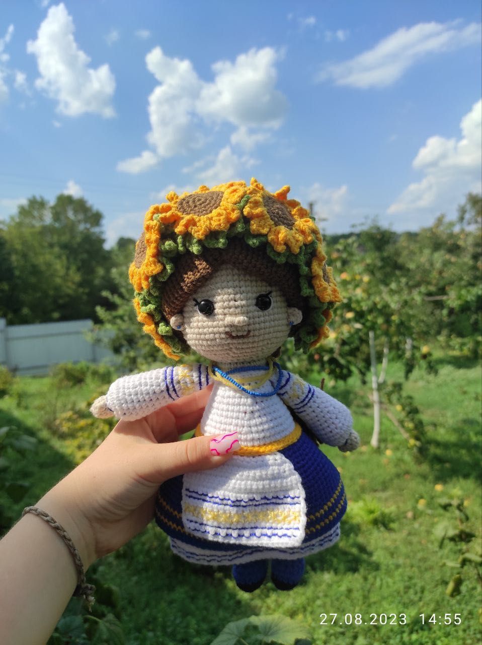 Українка і хлопчик крючком