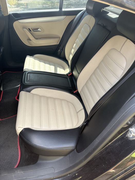 VOLKSWAGEN CC 2011 год на полном боевом ходу
