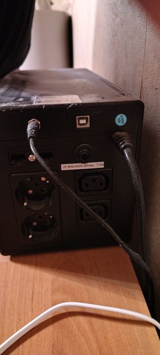 ИБП Mustek PowerMust 1060