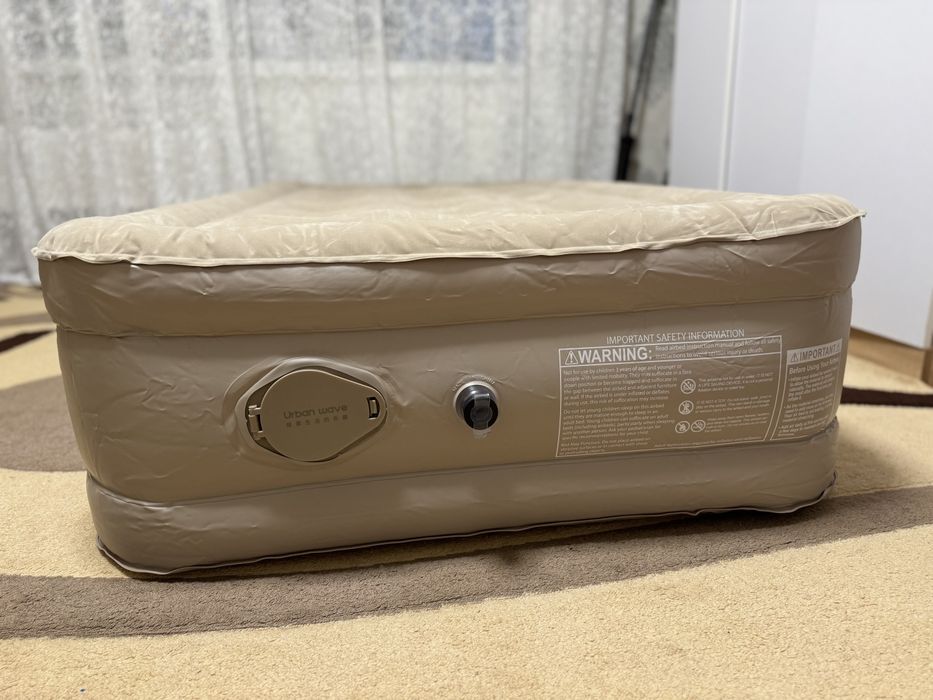 Надувная кровать матрас