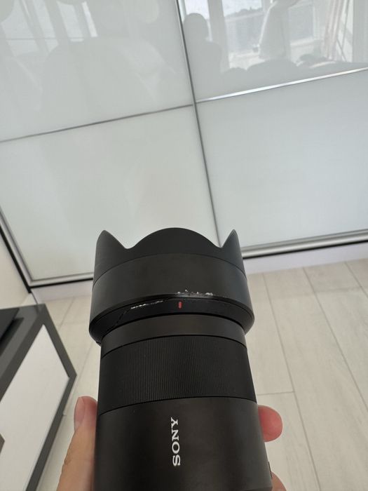 Sony FE 55 мм f/1.8 ZA Sonnar T (SEL55F18Z) zeiss