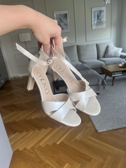 Buty na ślub 37 Ryłko