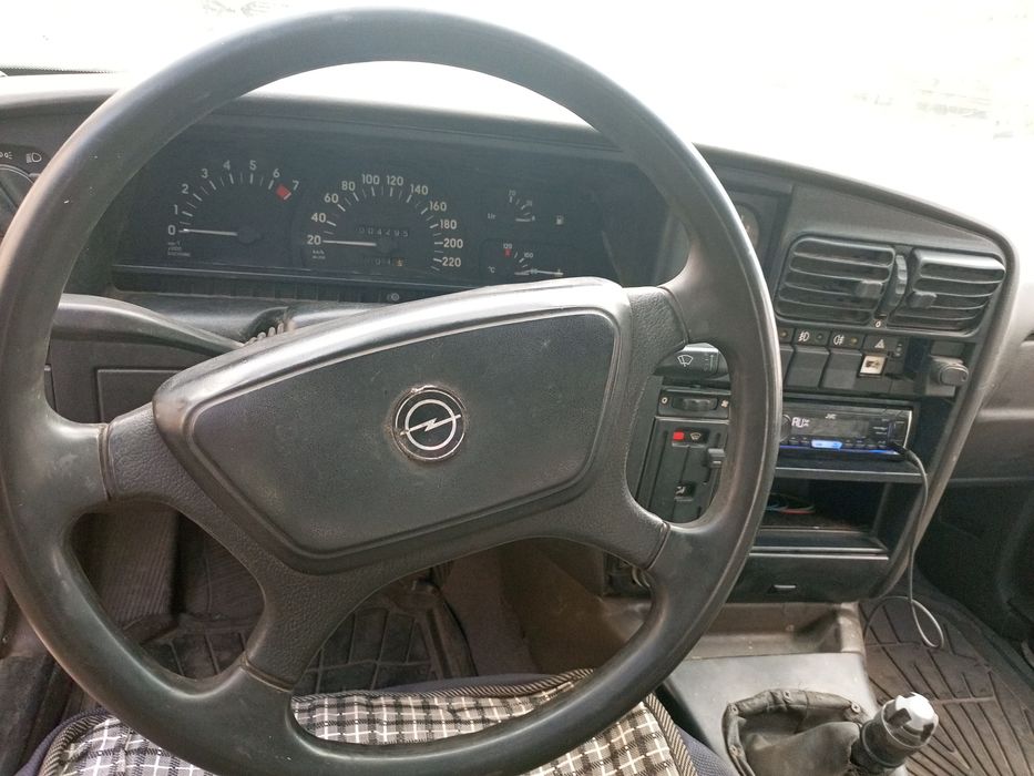 Срочно Продам Опель омега 2.0