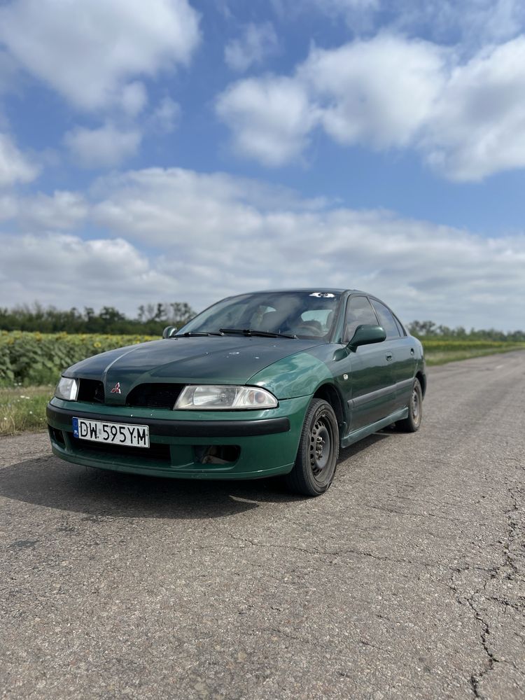 Mitsubishi Carisma