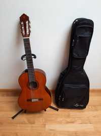 Gitara Yamaha CS40