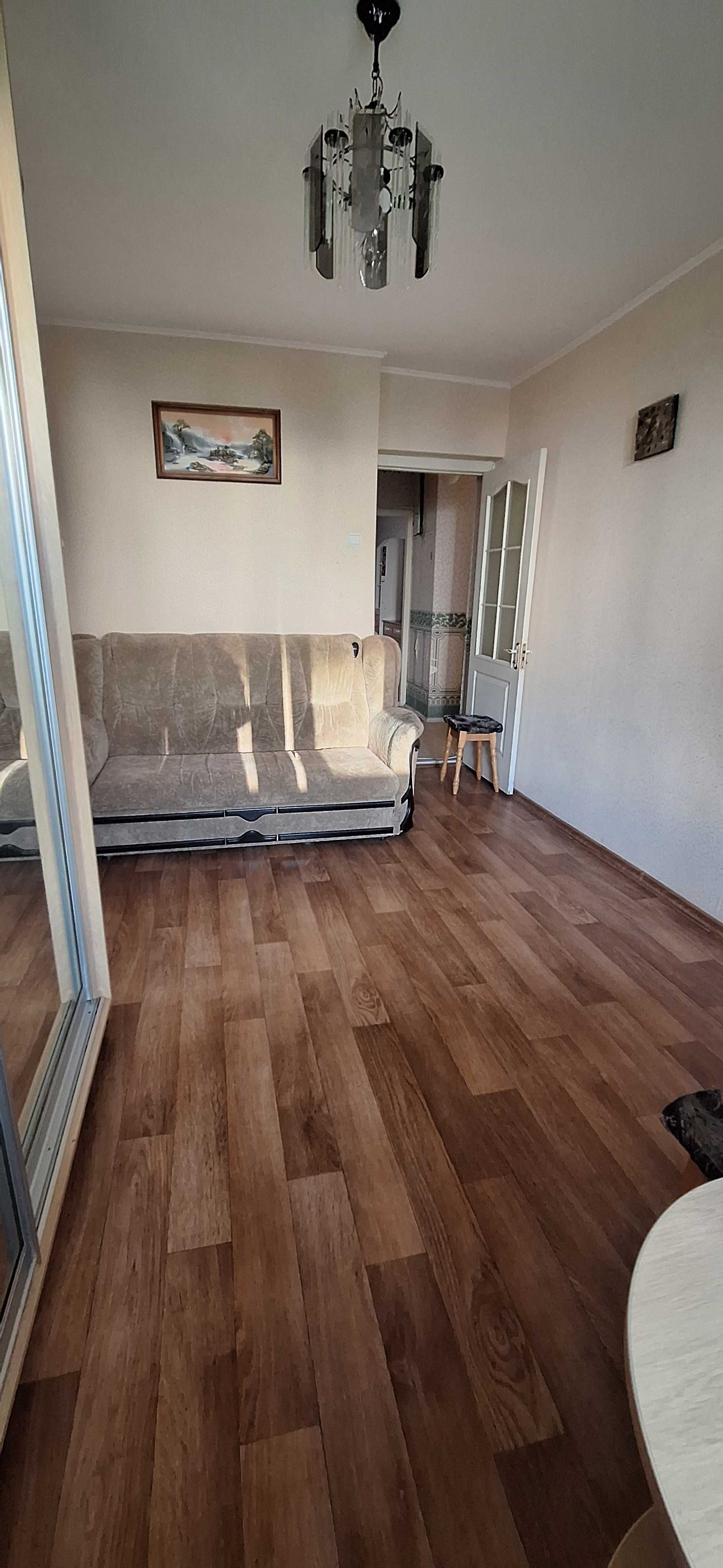 Сдается 3 ком. кв. в Корабельном р-н по.Богоявленский 327/2