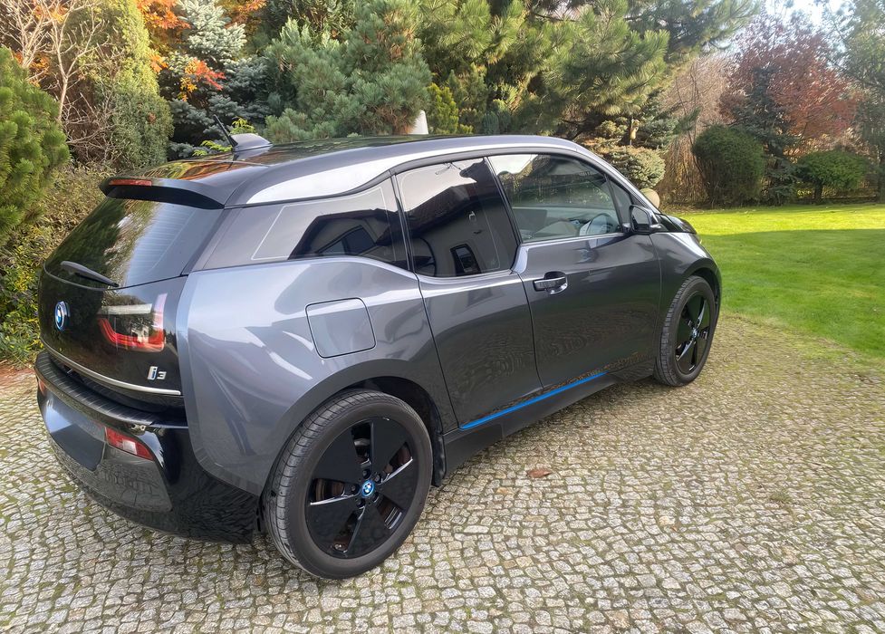 BMW i3      2018