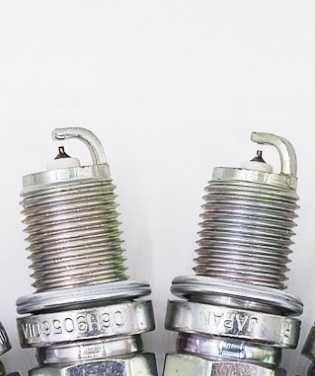 Свеча зажигания   06H905601A