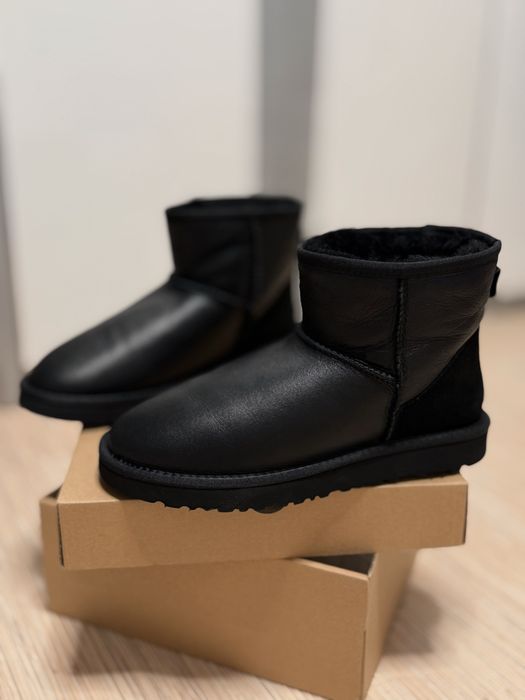 чоловічі UGG mini 41