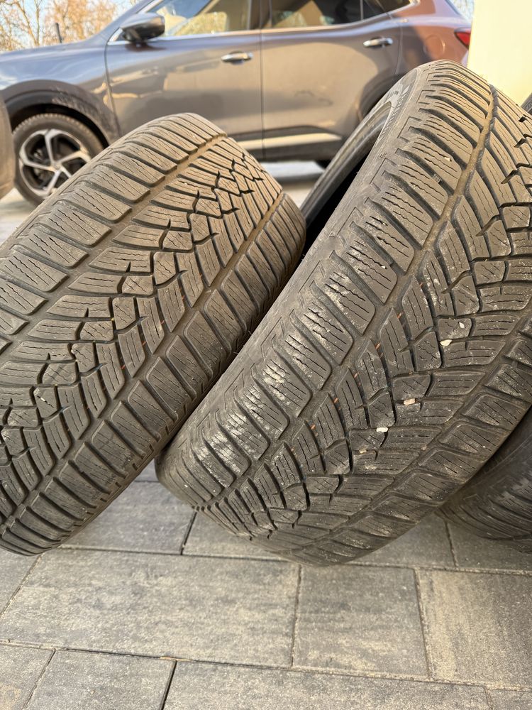 Zestaw opon Fulda Kristall Control HP2 245/45 R18 100 V