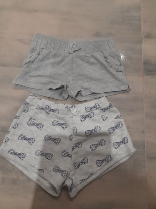 Spodenki w rozmiarze 104-110