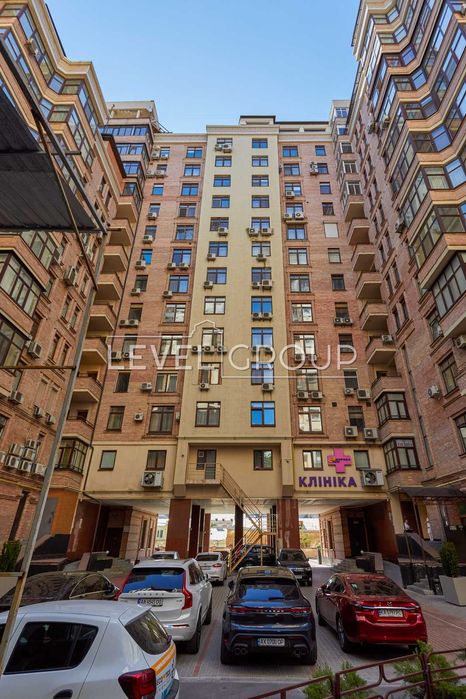 Продаж пентхаусу Круглоуніверситетська 3-5